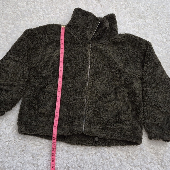 Lululemon Cinchable Fleece Zip-Up Jacket 12 Olive Green Athleisure Minimalist - Picture 9 of 16